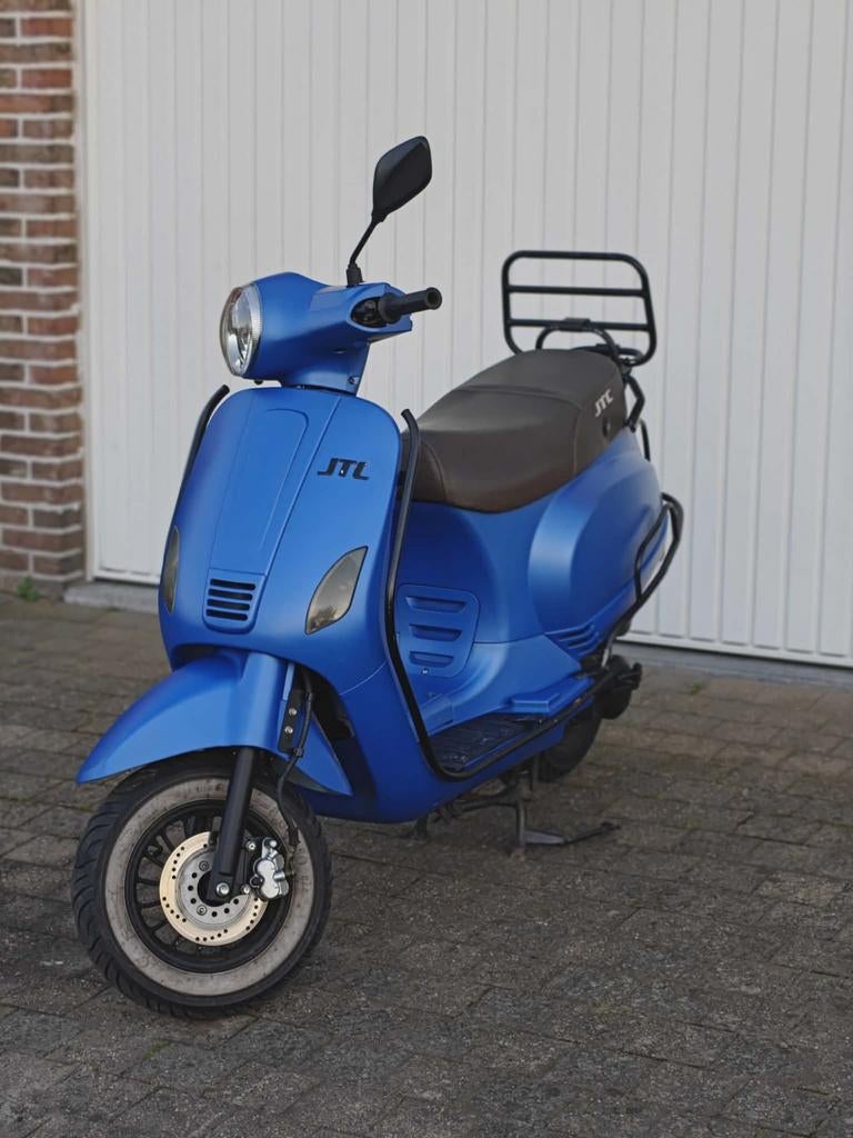 Scooter a klasse, Fietsen en Brommers, Brommers | Overige merken, Ophalen