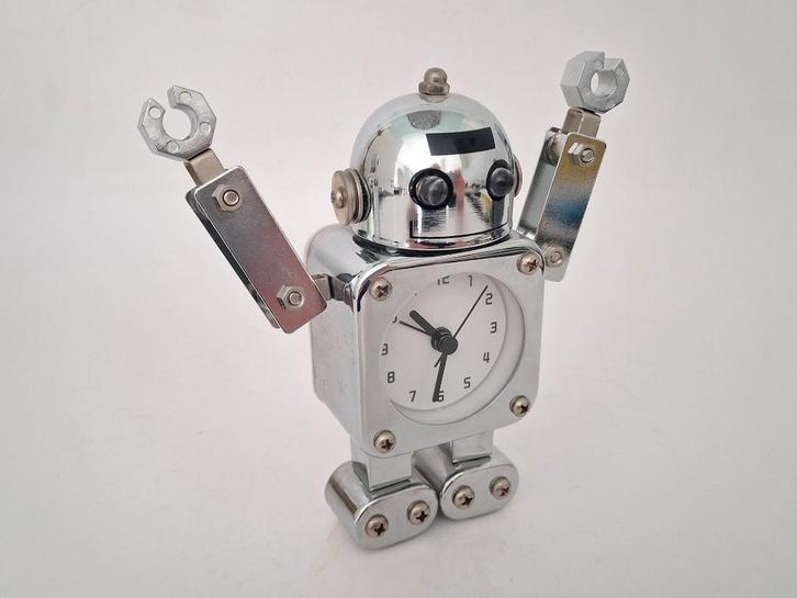 horloge robot chromée, Maison & Meubles, Accessoires pour la Maison | Horloges, Comme neuf, Réveil ou Horloge, Enlèvement ou Envoi