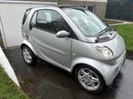 Smart fortwo 2004 700 es 104000 km papier rose avoir, Auto's, Smart, Automaat, 700 cc, Zwart, Bedrijf