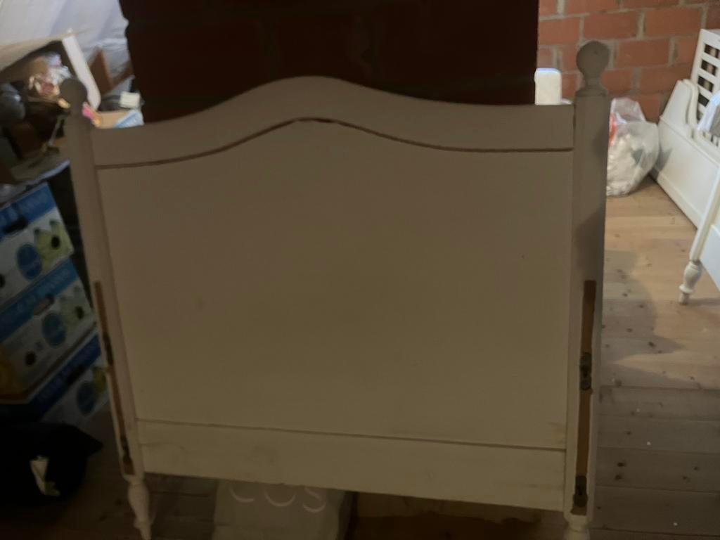 Eenpersoonsbed, Ophalen