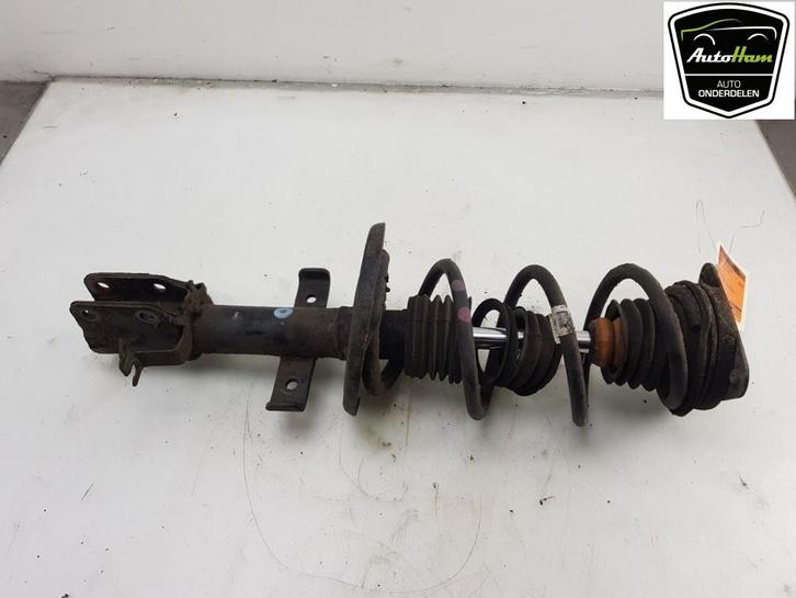 AMORTISSEUR OU ABSORBEUR DE CHOC AVANT DROIT Clio IV (5R), Autos : Pièces & Accessoires, Suspension & Châssis, Renault, Utilisé