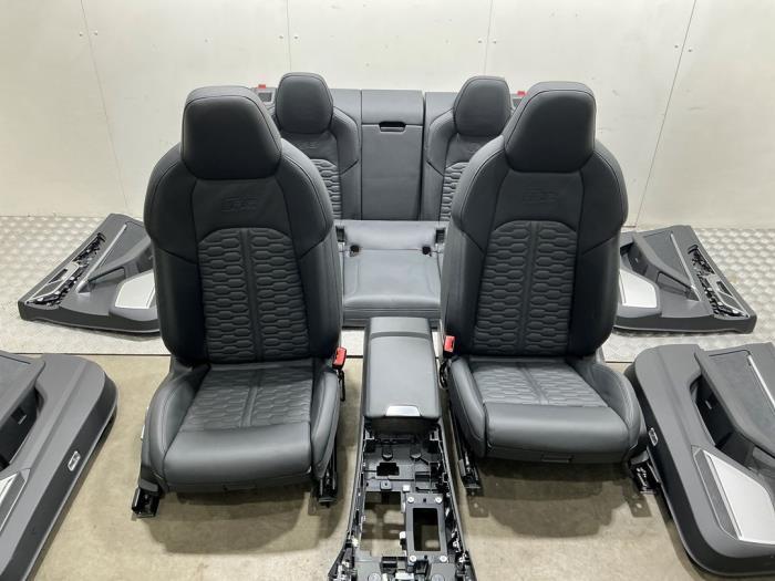 Kit revêtement (complet) d'un Audi RS7, Audi, Utilisé, -, -