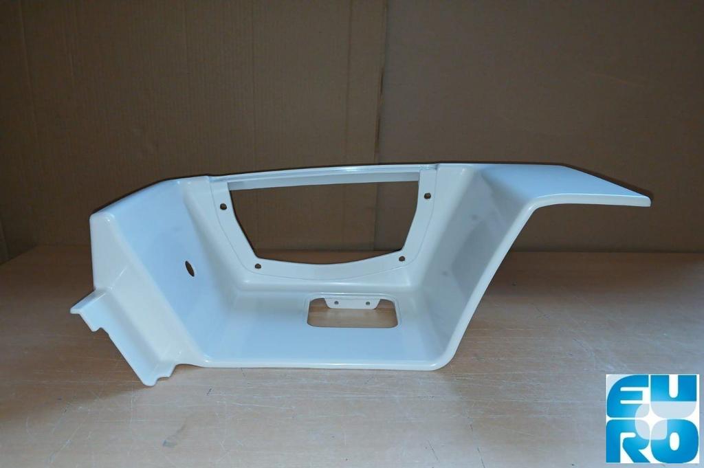 VOETPLANK MAN TGA XXL RECHTS WIT 81615100978A, Autos : Pièces & Accessoires, Pièces camion, Neuf, MAN, -, Carrosserie et Tôlerie