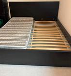 Lit malm ikea 1,80 complet sommiers et matelas, Maison & Meubles, Enlèvement, Comme neuf, Noir