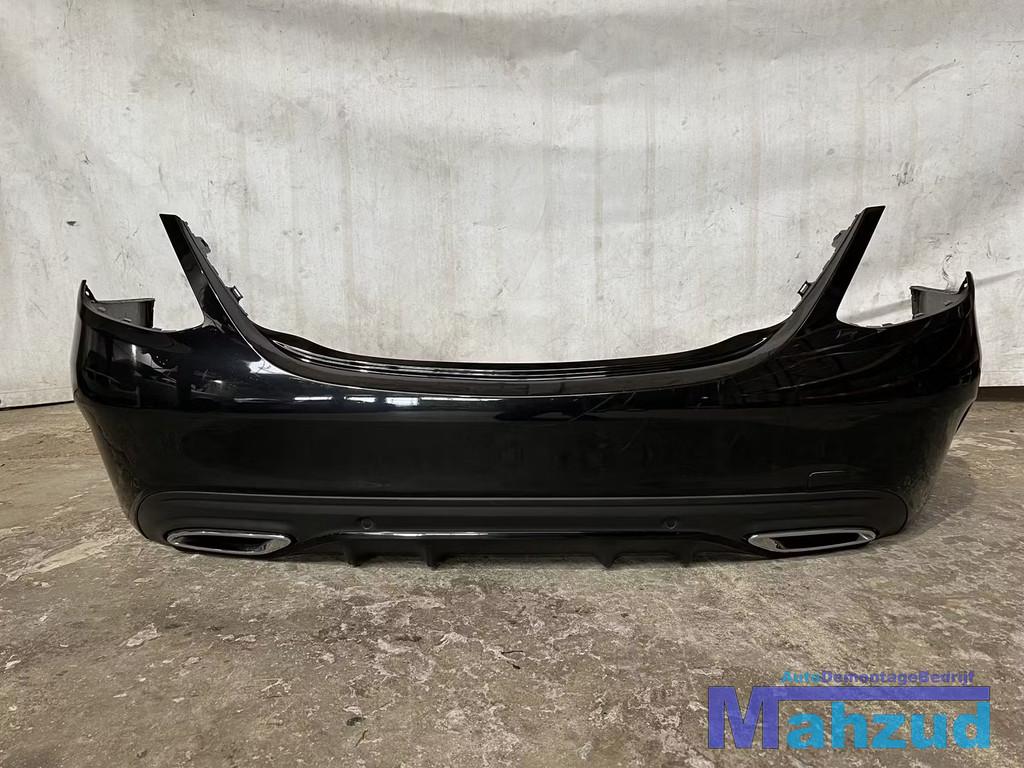 MERCEDES C KLASSE W205 Sedan zwart achterbumper 2013-2021, Gebruikt, Mercedes-Benz AG, Mercedes-Benz, Mercedesstrasse 120
70372  Stuttgart, DE