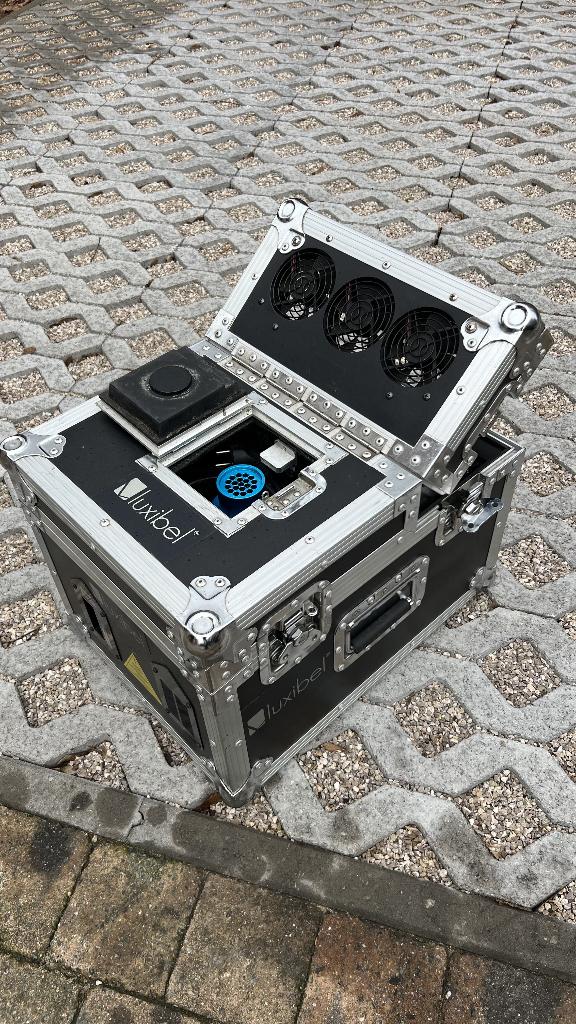 Luxibel Nevelmachine, Ophalen, Gebruikt