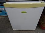 petit frigo a poser ideal pour maison de repos, Electroménager, Réfrigérateurs & Frigos, Enlèvement, Utilisé, Avec compartiment congélateur