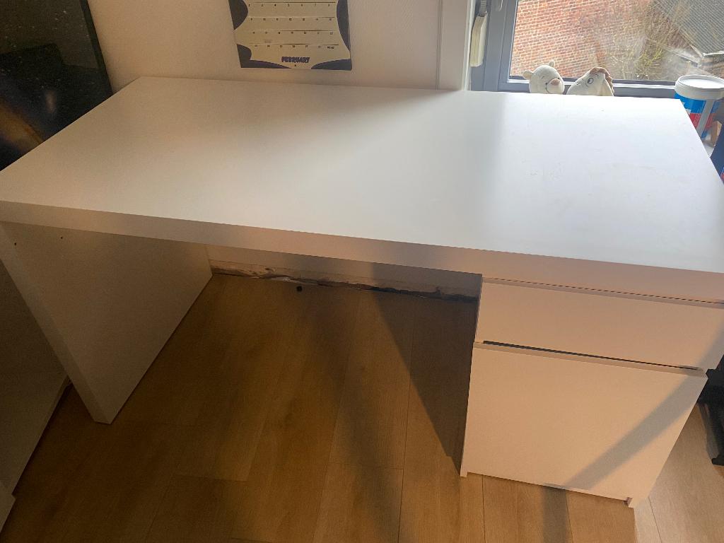 IKEA bureau Malm, Bureau d'écolier, Avec tiroirs, Enlèvement, Utilisé