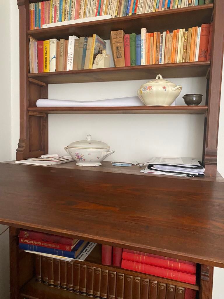 Boekenkast, Huis en Inrichting, Ophalen, Zo goed als nieuw