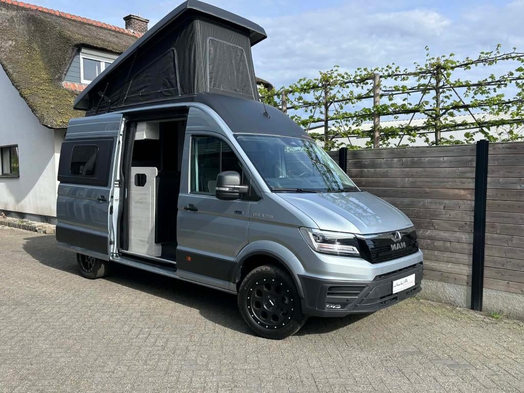 Julià Camper Yellowstone 4x4 MAN TGE - Hefdak, Caravans en Kamperen, Mobilhomes, Verwarmde buitenspiegels, Bedrijf, Diesel, Koelkast