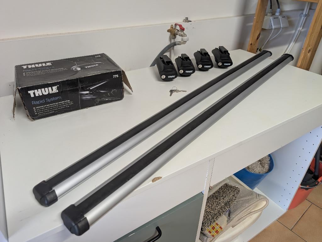 Barres de toit aluminium aérodynamiques 120 cm, Auto diversen, Dakkoffers, Zo goed als nieuw, Ophalen