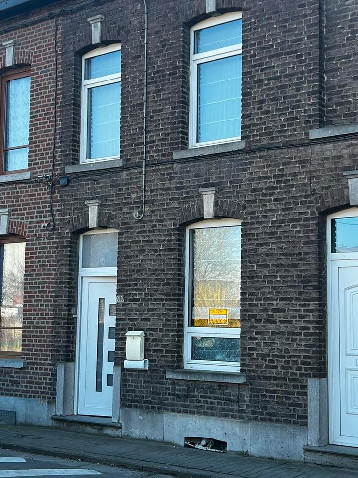 Maison 3 chambres ., Immo, Huizen en Appartementen te koop, Provincie Henegouwen, Tussenwoning, Verkoop zonder makelaar