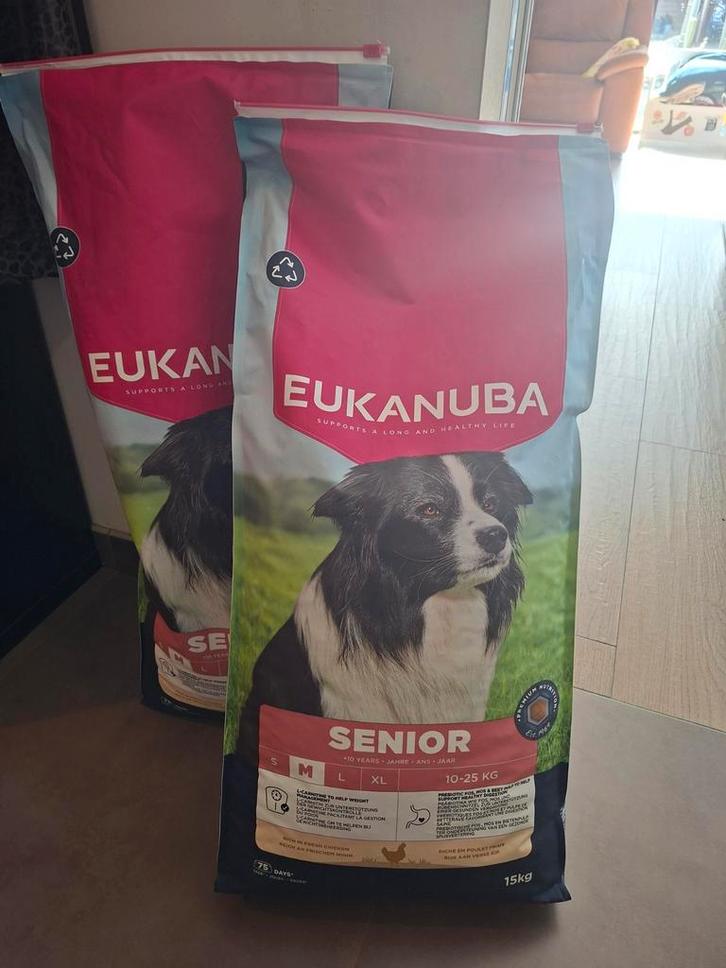 EUKANUBA SENIOR (+10jaar) MEDIUM BREED KIP  2X15KG, Dieren en Toebehoren, Dierenvoeding, Hond, Ophalen