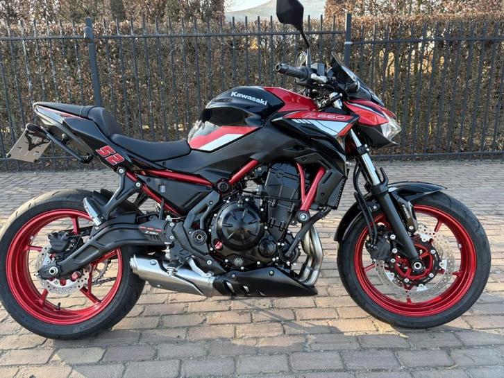 Kawasaki Z 650, Motoren, Motoren | Kawasaki, Bedrijf, Naked bike, meer dan 35 kW, 2 cilinders, Motorrijbewijs A, ABS, Ophalen