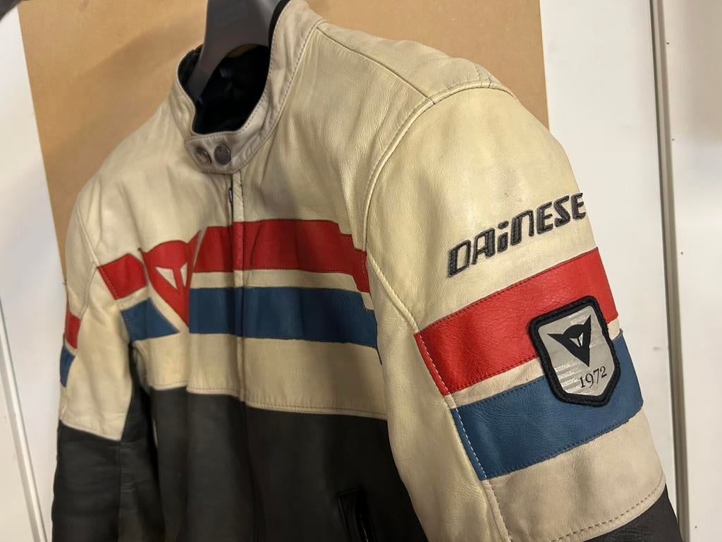 Dainese 8 track 1972 vintage lederen motorjas jas, maat 54, Motoren, Kleding | Motorkleding, Ophalen