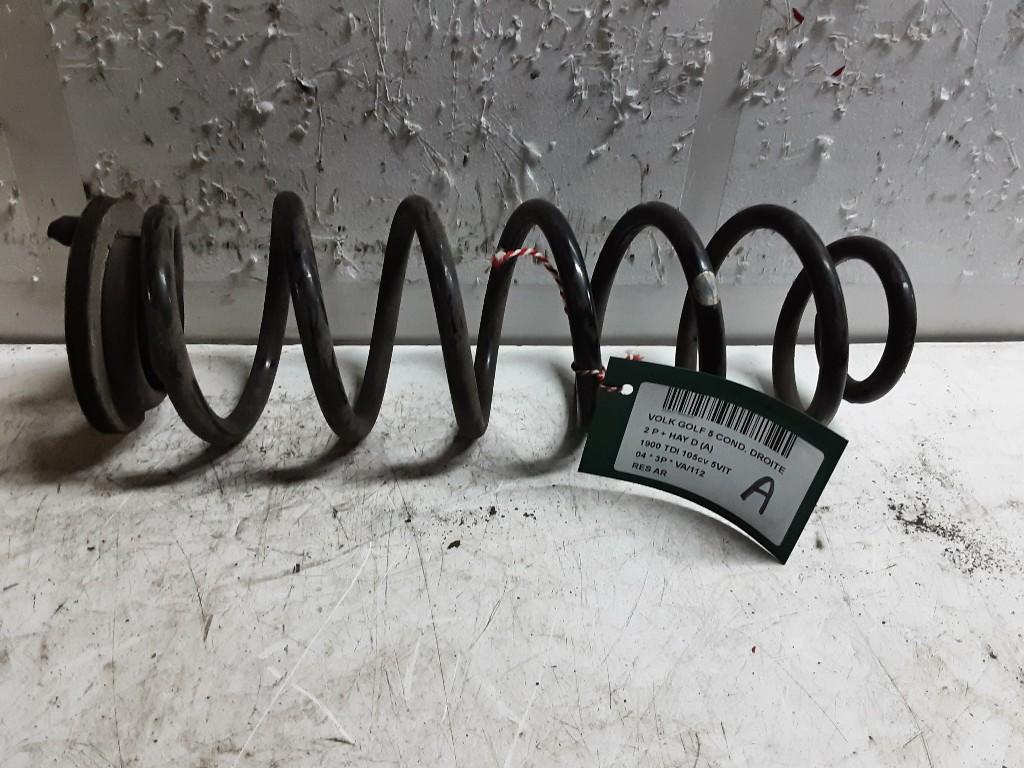 SCHROEFVEER ACHTER Volkswagen Golf V (1K1) (02-2001/12-2010), Gebruikt, Volkswagen, Mevr. I. Hauben, Rue de l'Espoir 34 34
4030  GRIVEGNÉE, BE