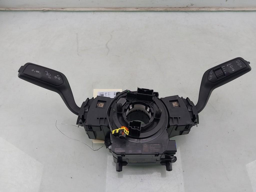 COMBINE COMMODO Ford Focus 4 Wagon (01-2018/12-2025), Autos : Pièces & Accessoires, Utilisé, Ford