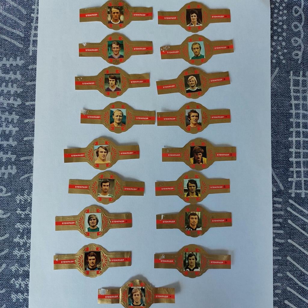 Lot sigarenbandjes: oude voetbalgloriën, Ophalen of Verzenden, Sigarenbandjes