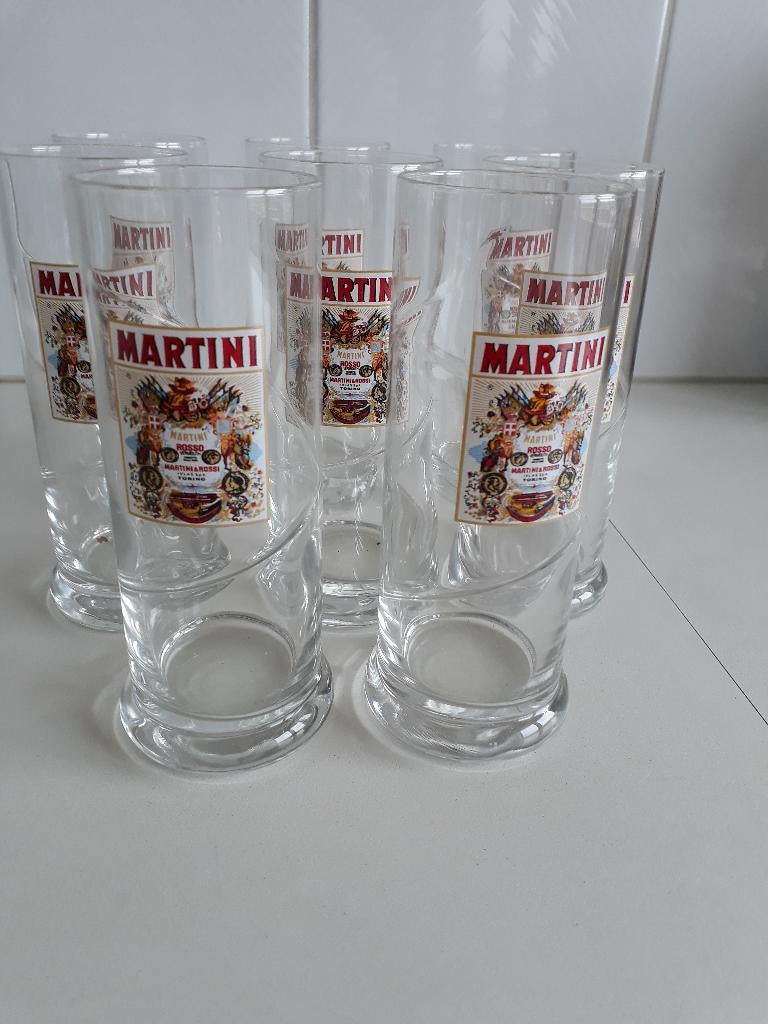 Martini glazen, speciale uitgave, Ophalen