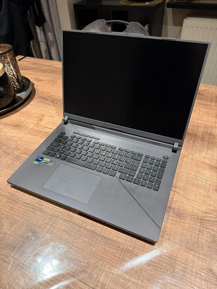 Asus Rog Strix G18 - RTX4070, Computers en Software, Windows Laptops, Zo goed als nieuw, 17 inch of meer, SSD, 4 Ghz of meer, 32 GB