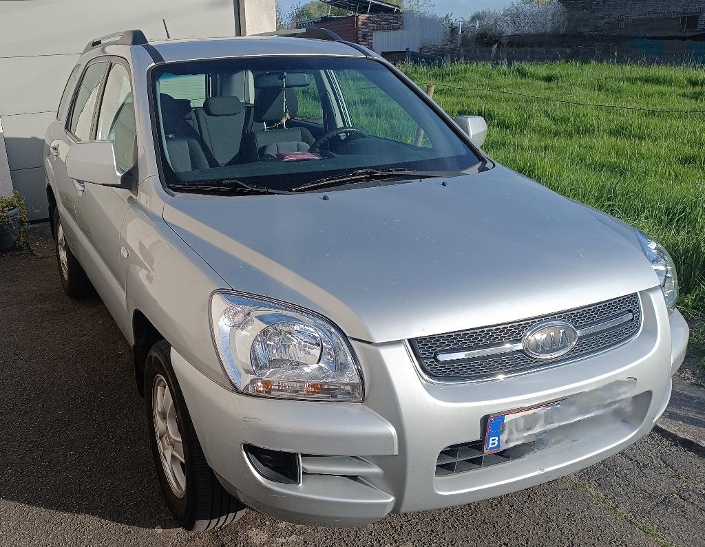 Kia Sportage 2008, Autos, Kia, Particulier, Sportage, Airbags, Air conditionné, Alarme, Barres de toit, Vitres électriques, Jantes en alliage léger