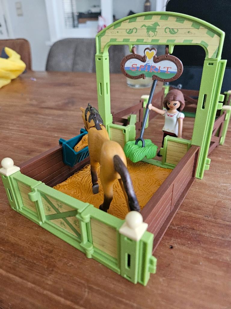 Playmobil Spirit Manege 9478, Ophalen of Verzenden, Zo goed als nieuw, Complete set