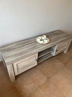 Tv en salontafel, Ophalen