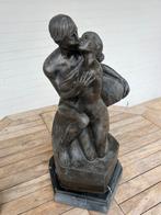 Antiek Bronzen Beeld "Le Baiser" – Jef Lambeaux Gesigneerd, Antiek en Kunst, Kunst | Beelden en Houtsnijwerken, Ophalen