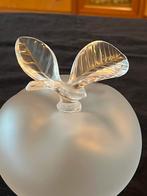 Kristal appel Lalique, Ophalen