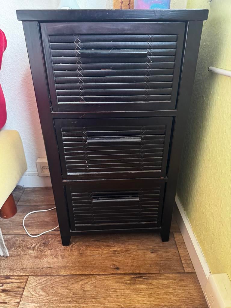 Zwart nachtkastje, Ophalen, Minder dan 45 cm, Zo goed als nieuw, 70 cm of meer