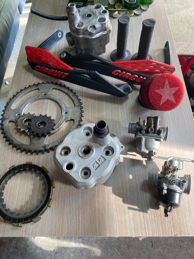 Groot lot brommeronderdelen, Vélos & Vélomoteurs, Pièces de cyclomoteur | Général, Enlèvement, Comme neuf, Cylindre