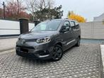 Toyota Poace City 7 Plaats 1.2 Benzin Automaat met 99.000km, Auto's, Automaat, Emergency brake assist, Monovolume, Particulier