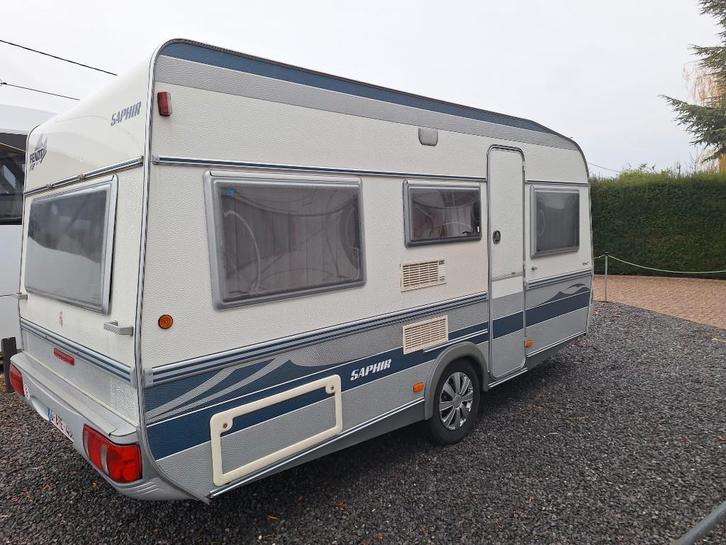 Fendt caravan, Caravans en Kamperen, Caravans, Particulier, tot en met 4, 1000 - 1250 kg, Standaardzit, Fendt, Vast bed, 4 tot 5 meter