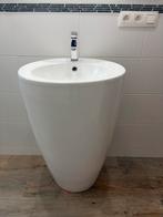 Vasque Totem sur pied impeccable, Enlèvement, Comme neuf, Lavabo
