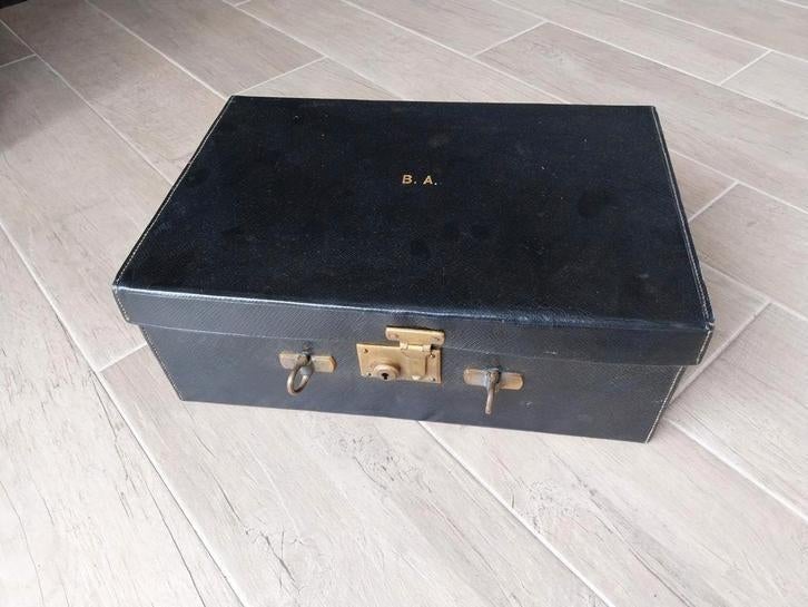 Antieke ledere. kappers koffer jaren 1930, Ophalen of Verzenden