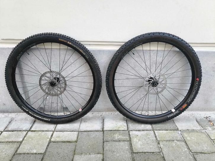 Veltec 29 wielset, Fietsen en Brommers, Fietsonderdelen, Zo goed als nieuw, Mountainbike, Wiel, Ophalen