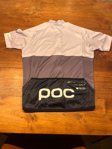 Maillot de cyclisme POC Small disponible aux enchères