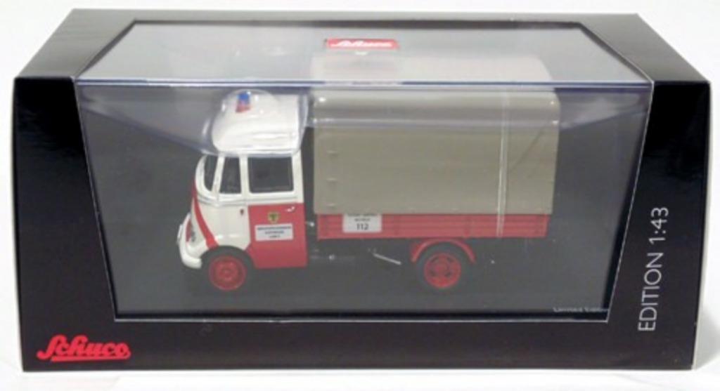 1:43 Schuco Mercedes Benz L319 Pritsche-Plane Brandweer, Hobby & Loisirs créatifs, Voitures miniatures | 1:43, Comme neuf, Bus ou Camion
