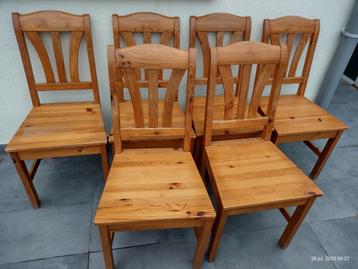 Lot van 6 Houten keukenstoelen  beschikbaar voor biedingen