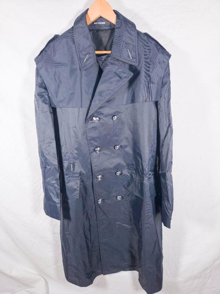 Regenjas Gemeentepolitie (1985) – De Coster Brussels, Verzamelen, Militaria | Algemeen, Overige soorten, Kleding of Schoenen, Ophalen