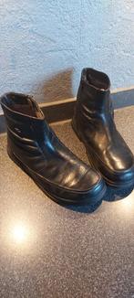 Belle paire de boots doublé coupe froid. P42 semelles anti c, Vêtements | Hommes, Comme neuf, Noir, Autres types, Enlèvement ou Envoi