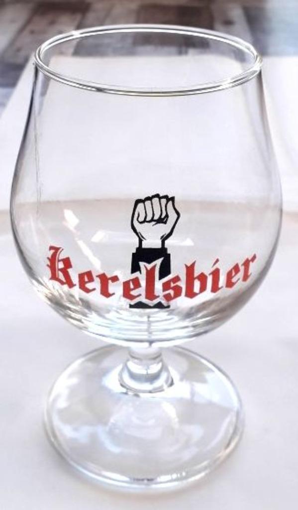 glas "Kerelsbier", Verzamelen, Glas en Drinkglazen, Zo goed als nieuw, Bierglas, Ophalen of Verzenden