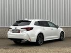 Toyota Corolla TS Premium / TREKHAAK !, Auto's, Toyota, Automaat, 72 kW, Corolla, Wit
