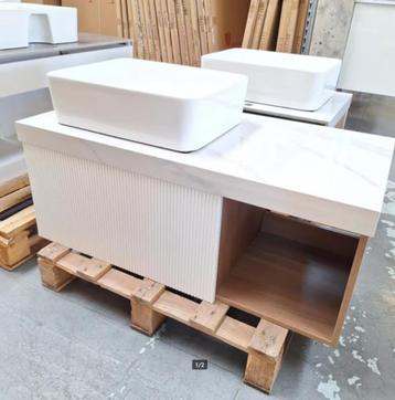 OP=OP Meubel 100 met waskom marmerlook mat wit ribbel nr25 beschikbaar voor biedingen