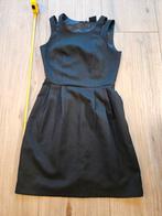 Robe noire, Enlèvement ou Envoi, Noir