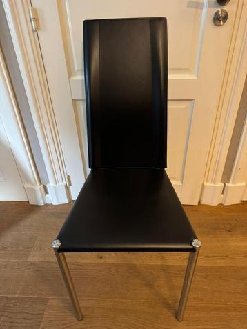 Nieuwe mooie zwarte italiaanse lederen design stoel MIDJ beschikbaar voor biedingen