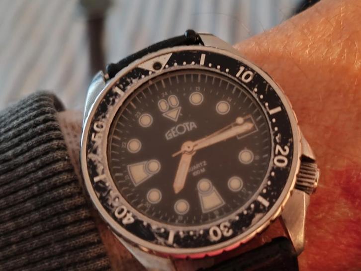 Véritable montre de plongée vintage, Handtassen en Accessoires, Horloges | Heren, Zo goed als nieuw, Staal, Staal, Ophalen of Verzenden