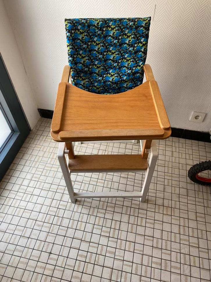 Stevige Kinderstoel, Kinderen en Baby's, Kinderkamer | Tafels en Stoelen, Zo goed als nieuw, Tafel(s) en Stoel(en), Ophalen