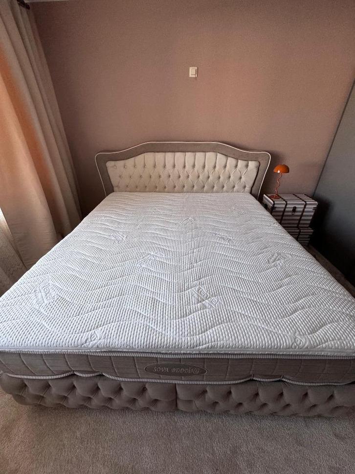 Surmatelas exclusif MTF 180 x 200 Gelfoam (Prix usine 1049), Huis en Inrichting, Slaapkamer | Matrassen en Bedbodems, Nieuw, Matras