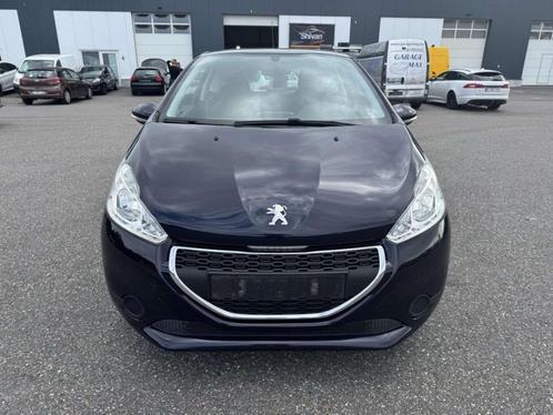 Peugeot 1.2 KM:95841 Euro 5 / € 5350 MET 1 JAAR GARANTIE, Auto's, Peugeot, Particulier, Te koop, ABS, Airbags, Bluetooth, Boordcomputer
